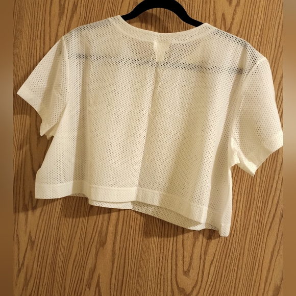 H&M Sport mesh crop top size XL - Picture 3 of 3